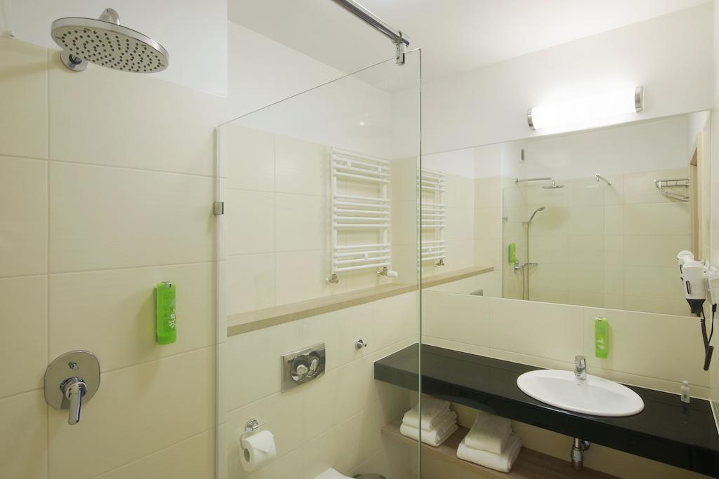 Tristan Hotel & Spa Katy Rybackie Phòng bức ảnh